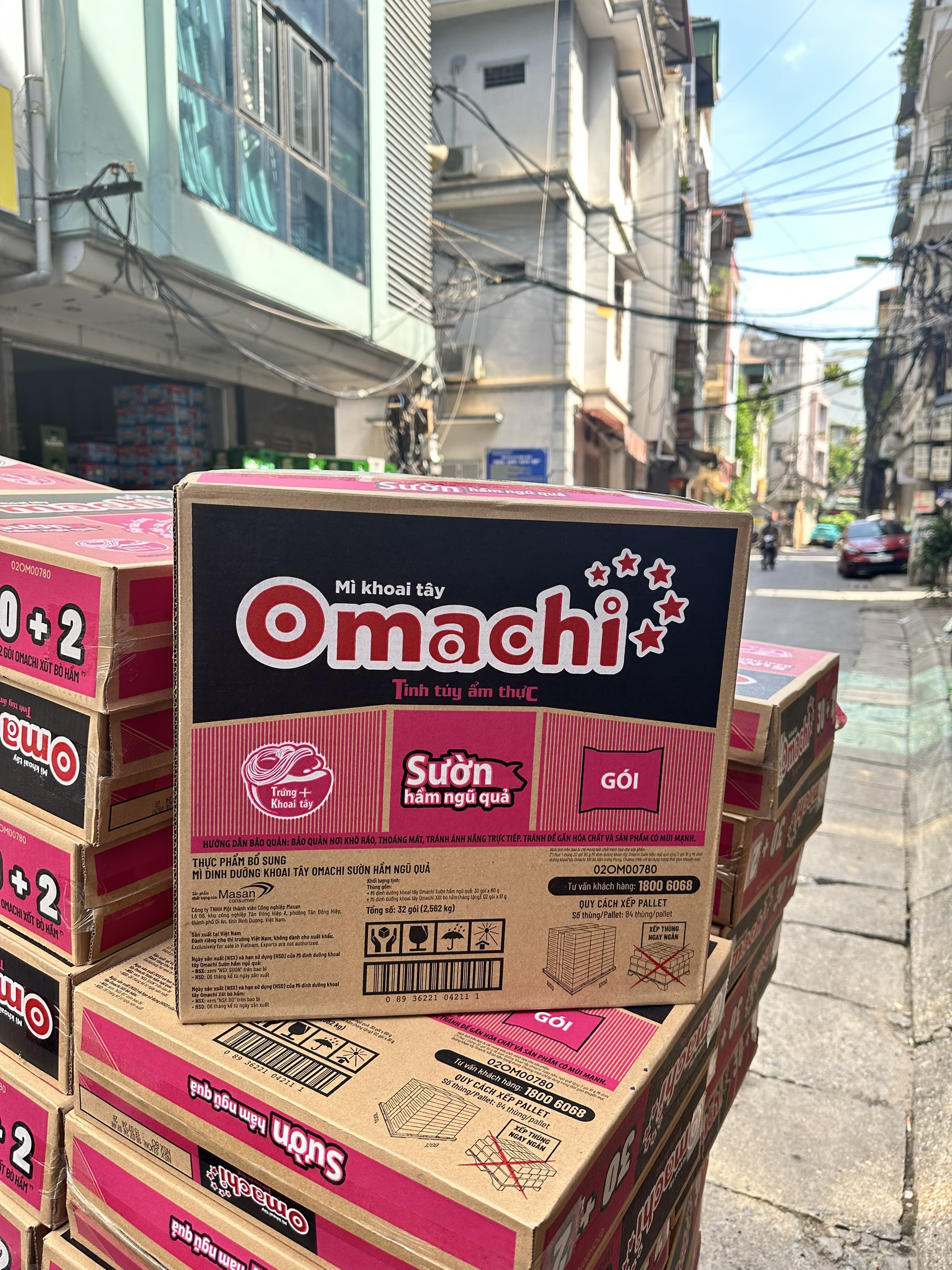 Mì Omachi Sườn Hầm Ngũ Quả - Thùng 30+2 Gói X 80g